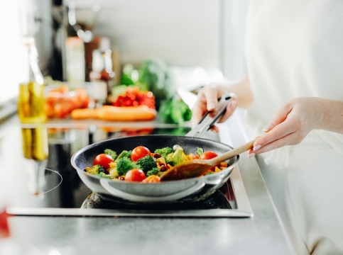 進軍萬億級市場！粘接材料助力預(yù)制菜包裝新賽道